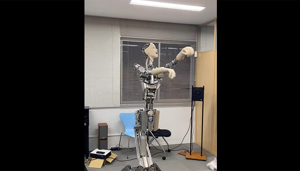 Alter3：GPT-4 為人形機(jī)器人運(yùn)動(dòng)和對(duì)話控制提供動(dòng)力